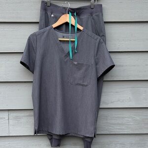 Figs Graphite Scrub Set with Teal Accents